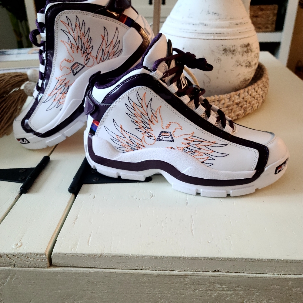 Fila Grant Hill 2 "History" Women  size 7.5  Phoenix Colorway